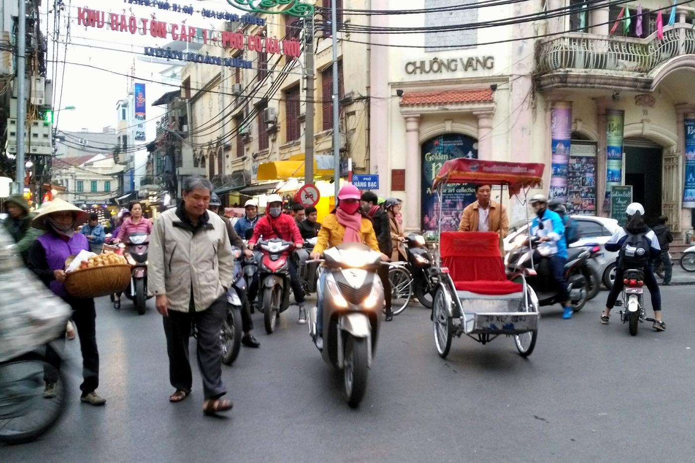 28 février : arrivée à Hanoi