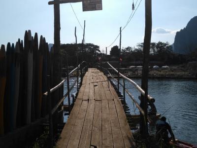 Vang Vieng : petit pont