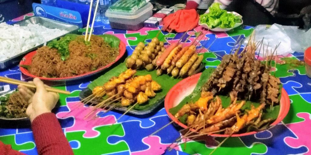 Marché nocturne de Luang Namtha