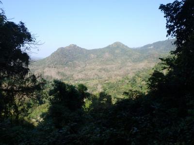 cascades de kuang si falls : vue du sommet