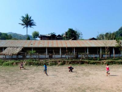 Village Akha : récréation