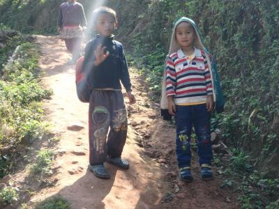 Village Akha : enfants