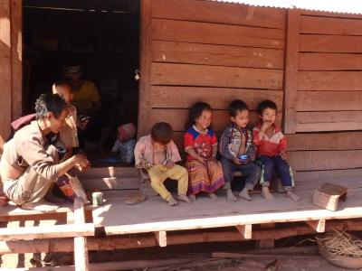 Village Akha : portraits