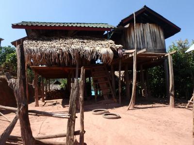 Village Akha : maison